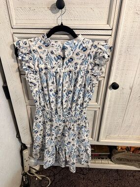 Universal Thread White and Blue Floral Midi Dress